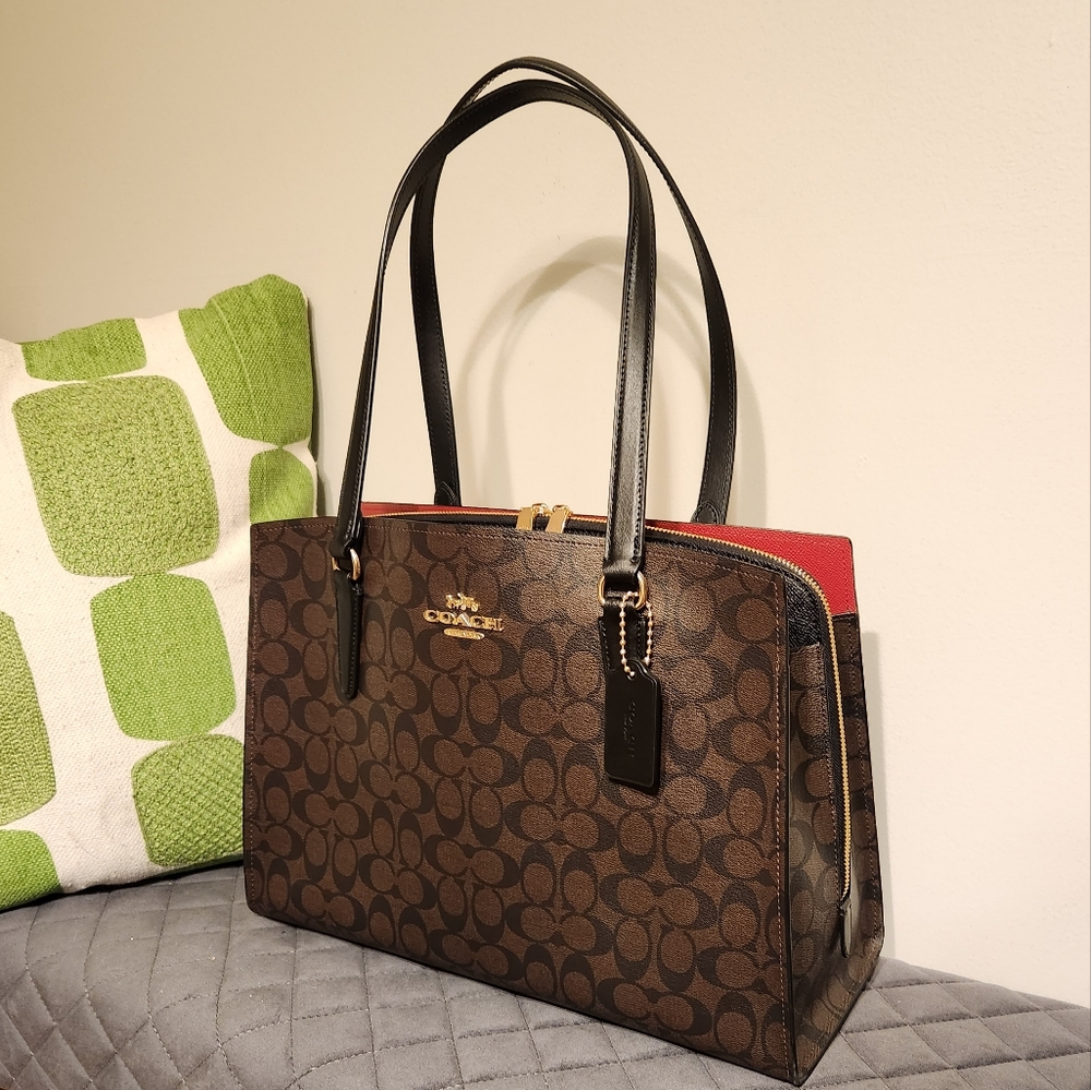 COACH Tatum Carryall 40